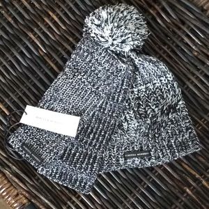 Rebecca Minkoff Hat and Hand Warmer Set